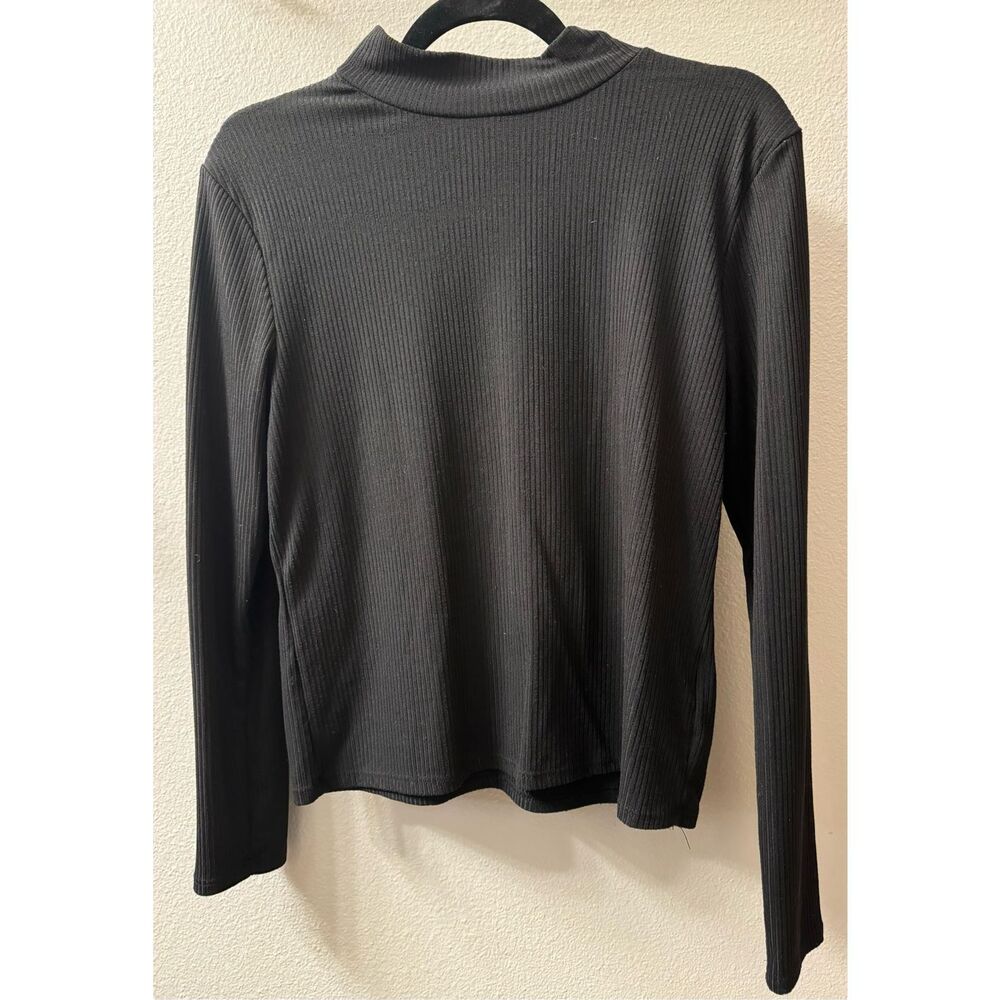 Long Sleeve Crewneck Top